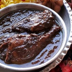 طرز تهیه خورش فسنجان خوشمزه و مجلسی گیلانی + 5 نکته طلایی