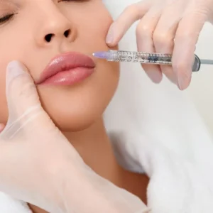 تفاوت بین تزریق ژل‌ موقت و تزریق ژل دائمی، همه آنچه باید قبل از تزریق ژل بدانید