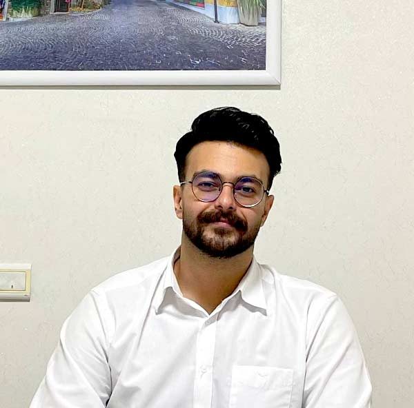 دکتر دانیال علیزاده