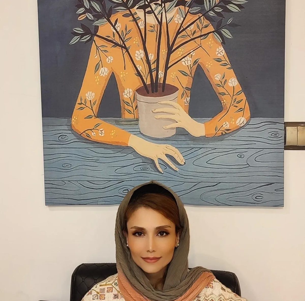 دکتر فاطمه آناهیده