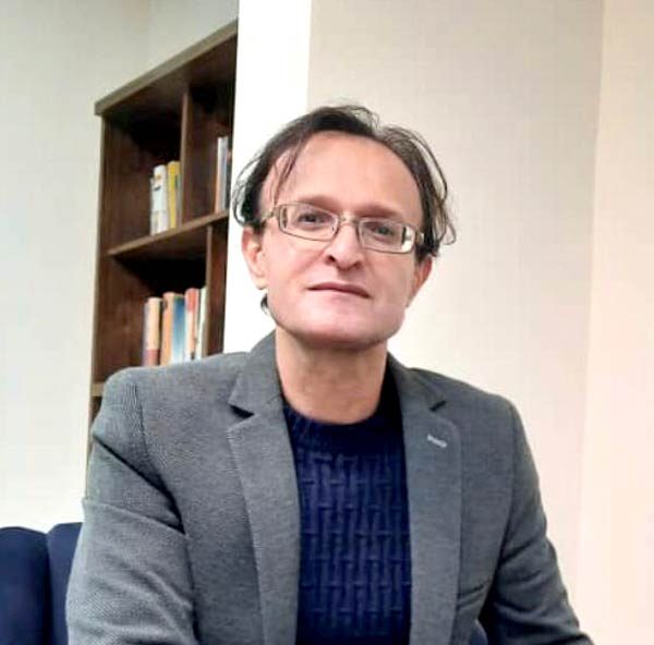 دکتر نوش زاد سام خانیانی