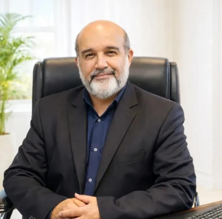 فریبرز فروزانفر