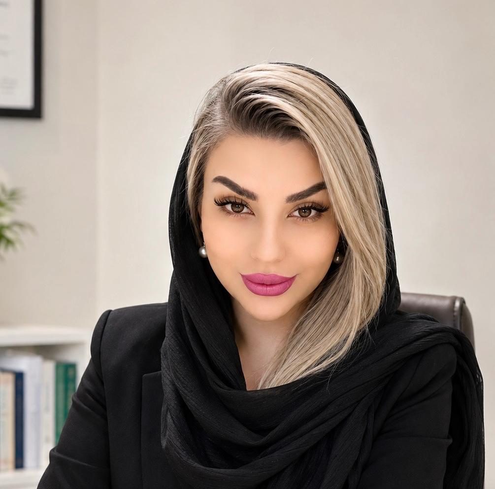 مینا آذریان